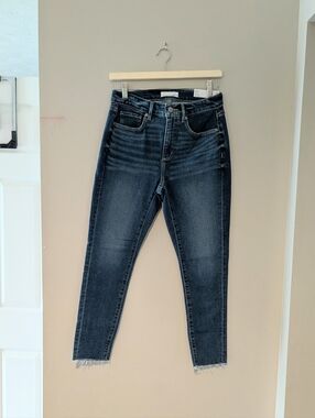 LOFT The Skinny Mid Rise Cropped Jeans NWT Size Curvy Petite 27